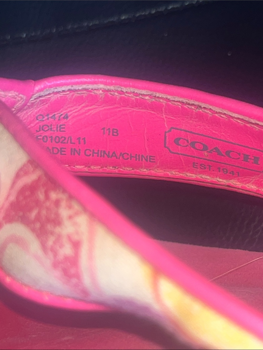 Coach Jolie Signature Pink Flip Flops - Picture 3 of 4
